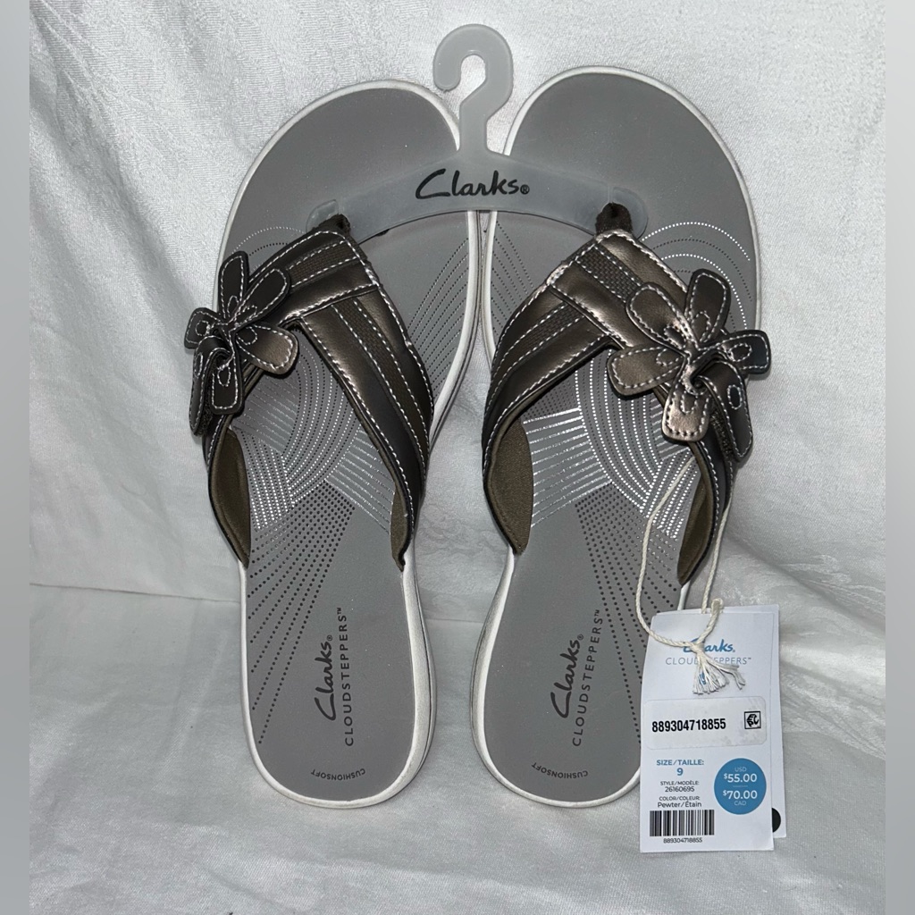 Brand New Clarks Cloudsteppers Flip Flop Pewter Color Size 9 Nwt